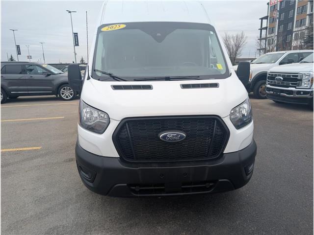 2025 Ford Transit-250 Cargo Base (Stk: 19441) in Calgary - Image 9 of 20 2025 Ford Transit-250 Cargo Base (Stk: 19441) in Calgary - Image 9 of 20
