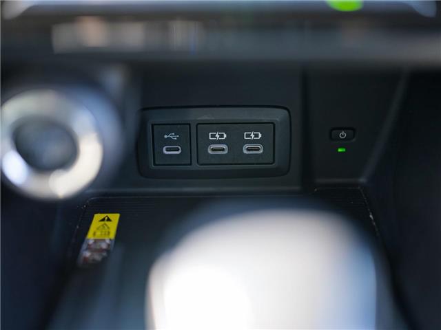 2024 Toyota Venza LE (Stk: 30830) in Surrey - Image 17 of 22