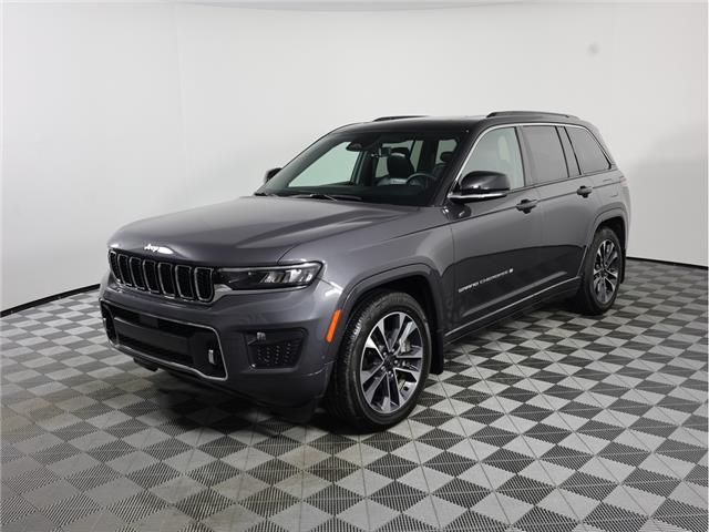 2024 Jeep Grand Cherokee Overland (Stk: B20652) in Calgary - Image 1 of 23