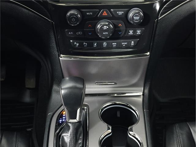 2021 Jeep Grand Cherokee Limited (Stk: 25J255A) in Calgary - Image 15 of 23 2021 Jeep Grand Cherokee Limited (Stk: 25J255A) in Calgary - Image 15 of 23