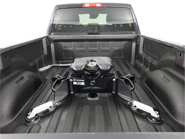 2026 RAM 3500 Big Horn (Stk: 26T160) in Calgary - Image 7 of 19