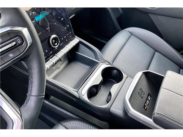 2026 GMC Terrain Denali (Stk: 88845U) in Calgary - Image 14 of 35