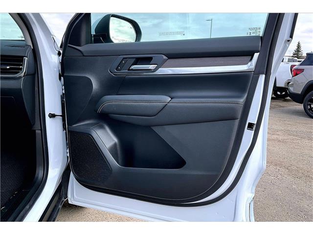 2026 GMC Terrain Denali (Stk: 88845U) in Calgary - Image 19 of 35