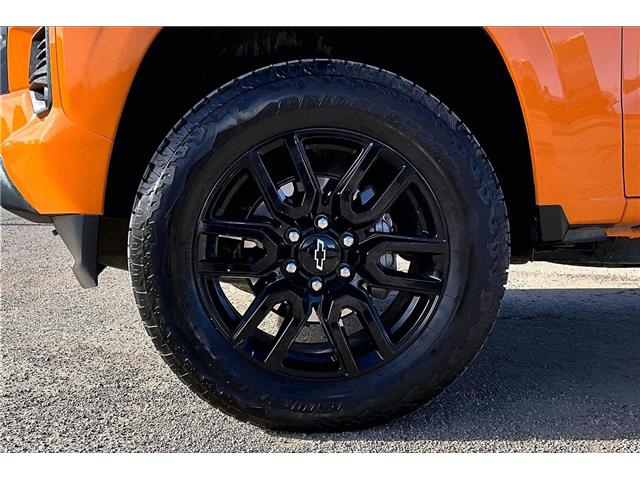 2025 Chevrolet Colorado LT (Stk: 19429U) in Calgary - Image 8 of 34