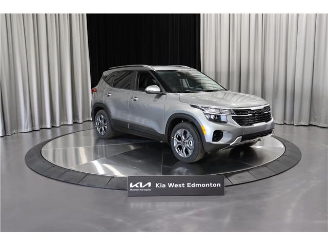 2024 Kia Seltos LX (Stk: 25127) in Edmonton - Image 1 of 17
