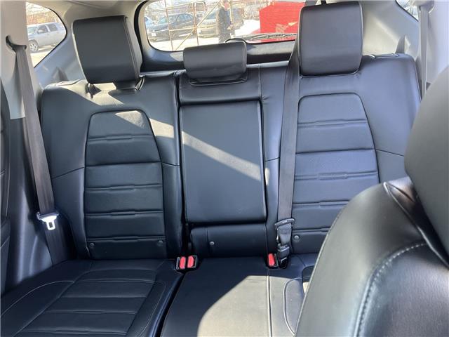 2017 Honda CR-V Touring (Stk: SVW1419) in Sarnia - Image 17 of 19