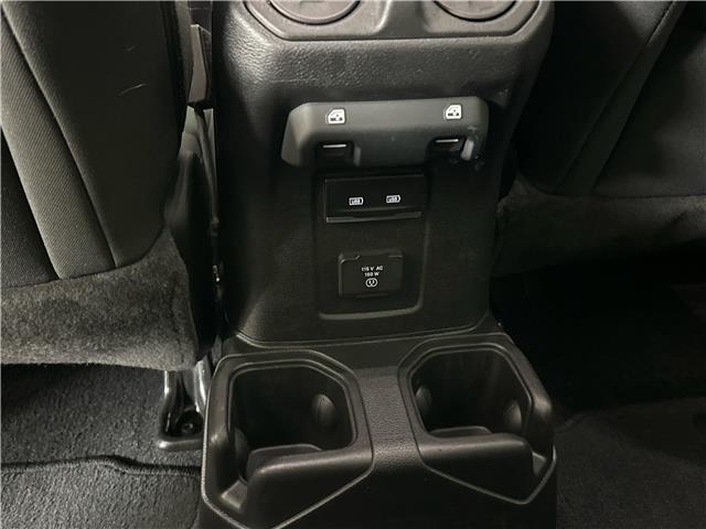 2023 Jeep Wrangler Sahara (Stk: 43522J) in Belleville - Image 9 of 27