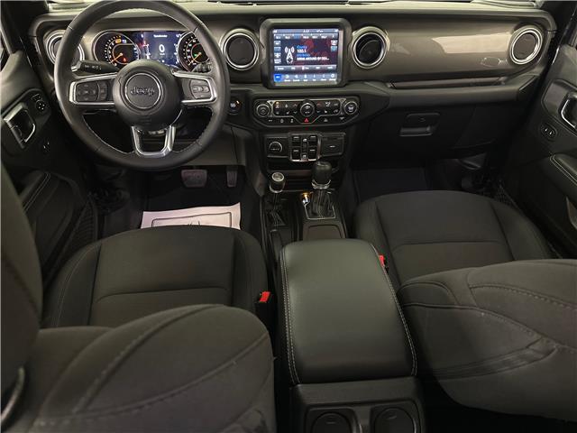 2023 Jeep Wrangler Sahara (Stk: 43522J) in Belleville - Image 10 of 27