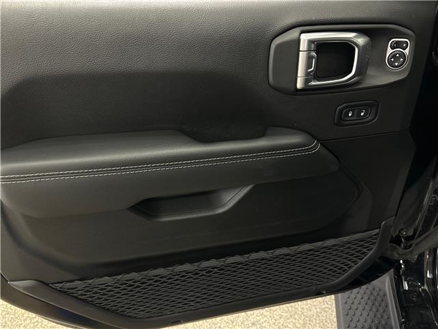 2023 Jeep Wrangler Sahara (Stk: 43522J) in Belleville - Image 14 of 27