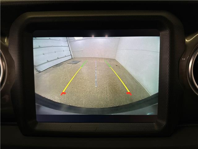 2023 Jeep Wrangler Sahara (Stk: 43522J) in Belleville - Image 20 of 27