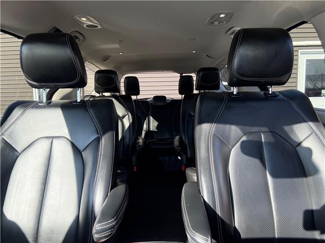 2023 Chrysler Pacifica Touring-L in Sussex - Image 14 of 18