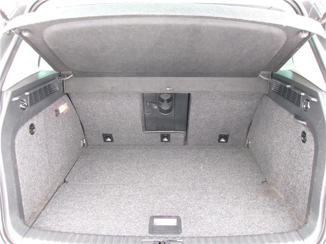 2017 Volkswagen Tiguan Highline in Kitchener - Image 16 of 23