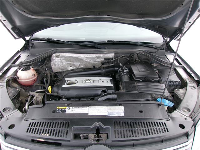 2017 Volkswagen Tiguan Highline in Kitchener - Image 23 of 23