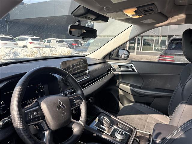 2024 Mitsubishi Outlander Plug-In Hybrid SEL (Stk: 16U101597A) in Markham - Image 10 of 13 2024 Mitsubishi Outlander Plug-In Hybrid SEL (Stk: 16U101597A) in Markham - Image 10 of 13
