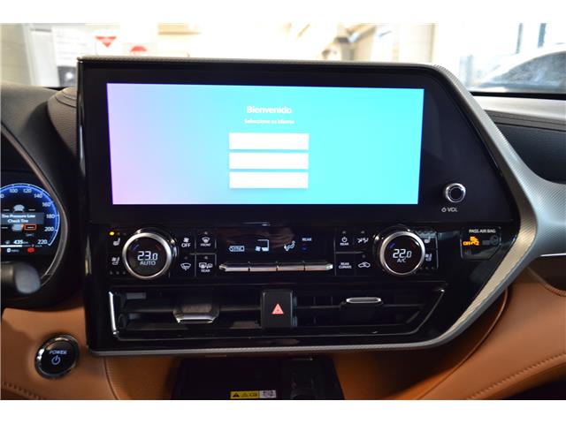 2023 Toyota Highlander Hybrid  (Stk: 26608A) in Kingston - Image 6 of 10