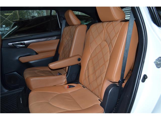2023 Toyota Highlander Hybrid  (Stk: 26608A) in Kingston - Image 8 of 10