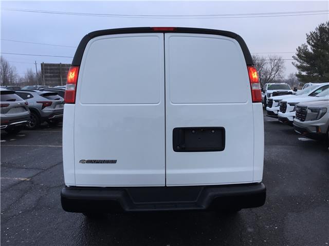 2023 Chevrolet Express 2500 Work Van (Stk: R0111) in Cornwall - Image 23 of 30