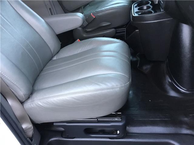 2023 Chevrolet Express 2500 Work Van (Stk: R0111) in Cornwall - Image 14 of 30