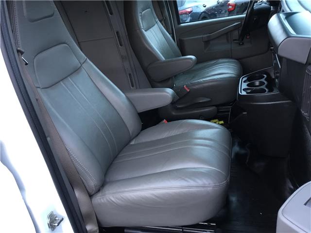 2023 Chevrolet Express 2500 Work Van (Stk: R0111) in Cornwall - Image 13 of 30