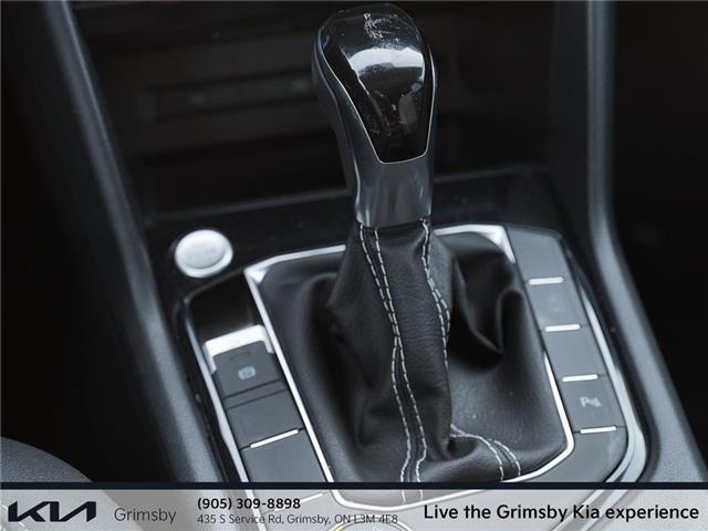 2025 Volkswagen Taos Comfortline Black Edition-super low kms! Pano sunr (Stk: U3224) in Grimsby - Image 11 of 19