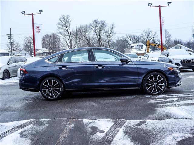 2025 Honda Accord Hybrid Touring (Stk: 381211) in Ottawa - Image 3 of 27