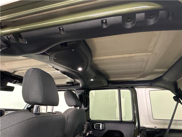 2024 Jeep Wrangler Sahara (Stk: 43497J) in Belleville - Image 8 of 29