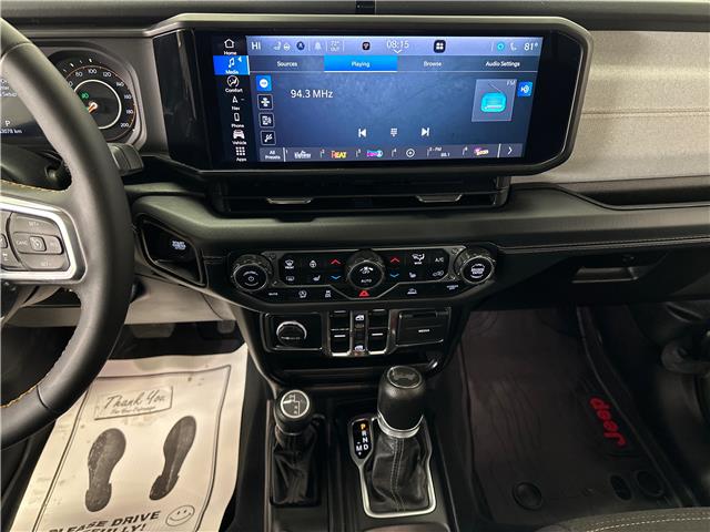 2024 Jeep Wrangler Sahara (Stk: 43497J) in Belleville - Image 13 of 29