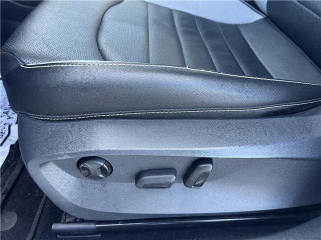 2022 Volkswagen Taos Highline (Stk: VU1649) in Sarnia - Image 10 of 18