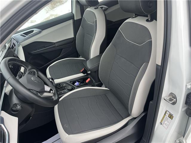 2025 Volkswagen Taos Comfortline (Stk: VU1651) in Sarnia - Image 10 of 15