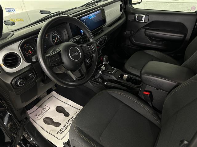 2024 Jeep Wrangler Sport (Stk: 43527J) in Belleville - Image 9 of 21
