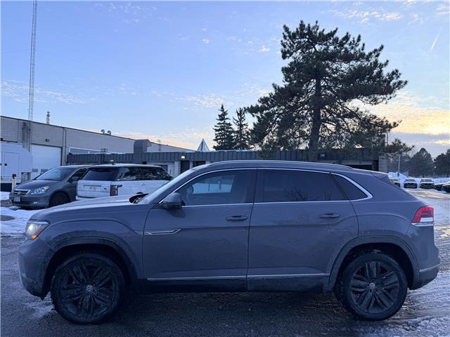 2021 Volkswagen Atlas Cross Sport 2.0 TSI Highline (Stk: 16135) in Newmarket - Image 2 of 37