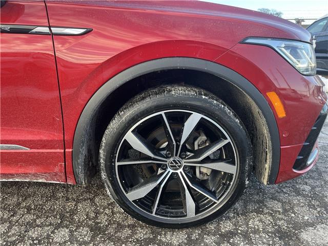 2024 Volkswagen Tiguan Highline R-Line (Stk: VU1653) in Sarnia - Image 9 of 19