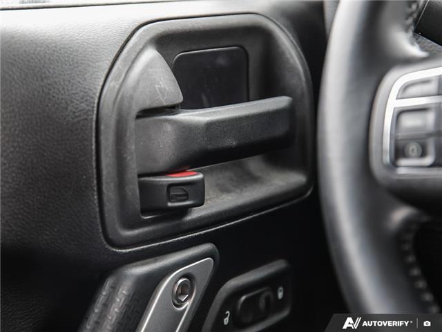 2015 Jeep Wrangler Unlimited Sahara (Stk: J5438A) in Brantford - Image 16 of 25 2015 Jeep Wrangler Unlimited Sahara (Stk: J5438A) in Brantford - Image 16 of 25
