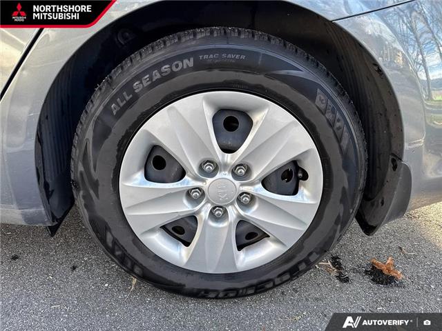 2017 Kia Forte LX (Stk: Z094054) in North Vancouver - Image 6 of 23 2017 Kia Forte LX (Stk: Z094054) in North Vancouver - Image 6 of 23
