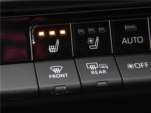 2026 Toyota Crown Signia Limited (Stk: CR8200) in Windsor - Image 19 of 27