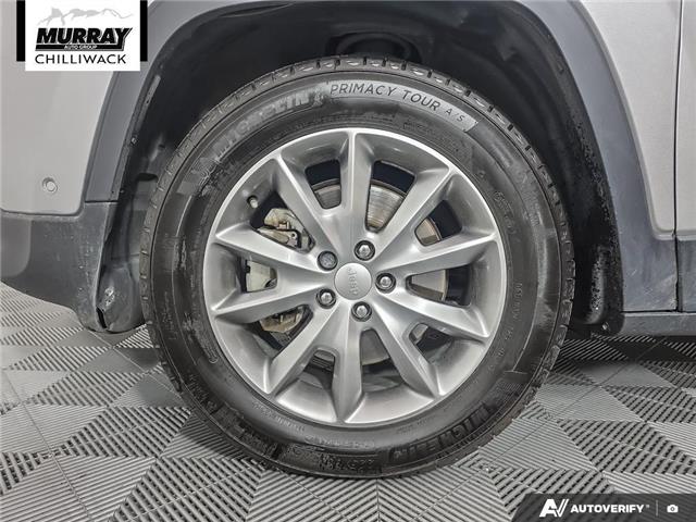 2017 Jeep Cherokee Limited (Stk: 25M327A) in Chilliwack - Image 6 of 36 2017 Jeep Cherokee Limited (Stk: 25M327A) in Chilliwack - Image 6 of 36