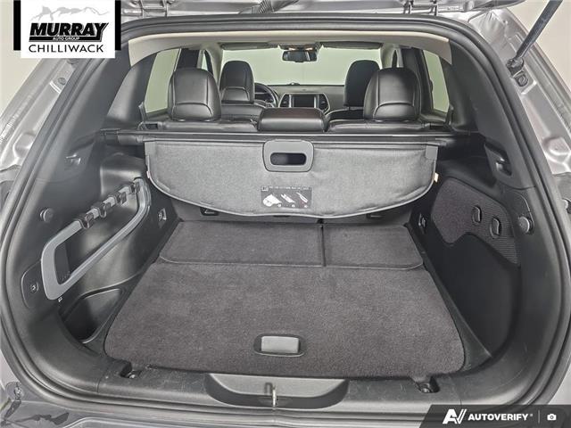 2017 Jeep Cherokee Limited (Stk: 25M327A) in Chilliwack - Image 13 of 36 2017 Jeep Cherokee Limited (Stk: 25M327A) in Chilliwack - Image 13 of 36