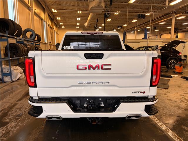 2024 GMC Sierra 1500 AT4 (Stk: 250732A) in London - Image 5 of 9