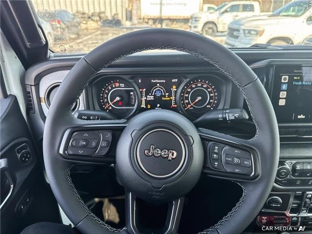 2026 Jeep Gladiator Sport S (Stk: 165366) in London - Image 11 of 17