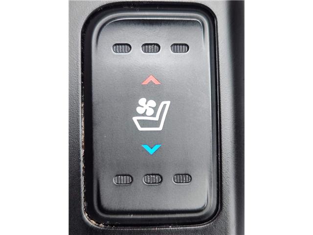 2017 Hyundai Santa Fe Sport 2.0T Limited in Ottawa - Image 9 of 9