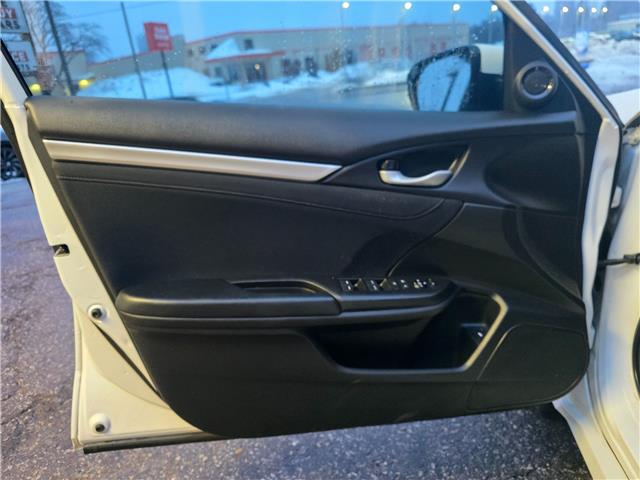 2019 Honda Civic Sport (Stk: 2602043) in Waterloo - Image 10 of 23 2019 Honda Civic Sport (Stk: 2602043) in Waterloo - Image 10 of 23