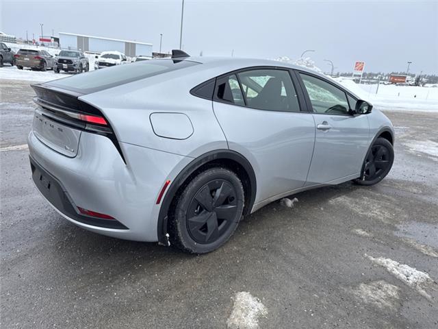 2026 Toyota Prius Plug-In Hybrid SE (Stk: 3070783) in Cranbrook - Image 5 of 19