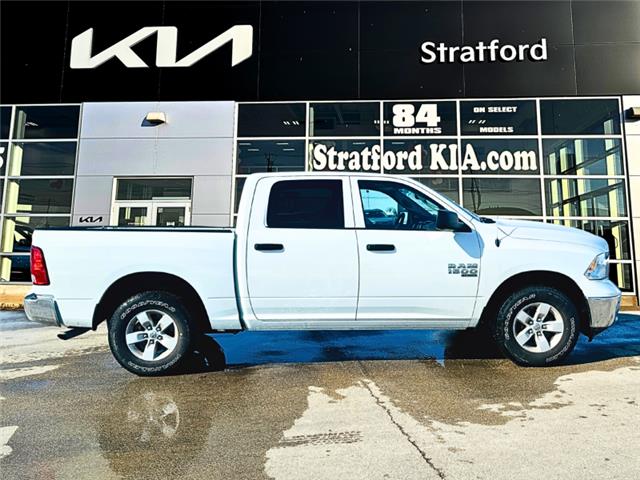 2023 RAM 1500 Classic SLT (Stk: P22688) in Stratford - Image 5 of 30