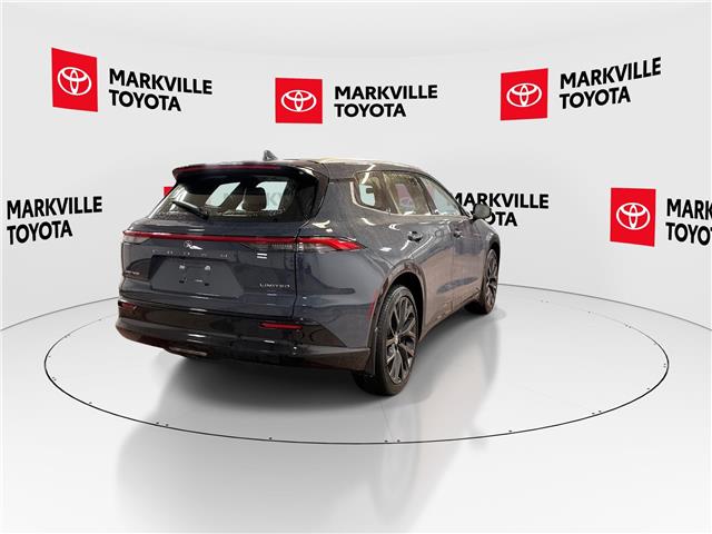 2026 Toyota Crown Signia Limited (Stk: 11105622) in Markham - Image 9 of 22