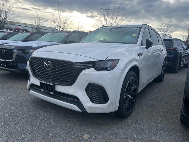 2025 Mazda CX-70 MHEV Signature (Stk: 102493) in Surrey - Image 1 of 5