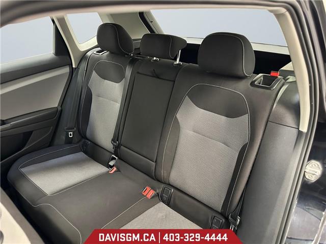 2022 Volkswagen Taos Trendline (Stk: 302781) in Lethbridge - Image 13 of 15 2022 Volkswagen Taos Trendline (Stk: 302781) in Lethbridge - Image 13 of 15