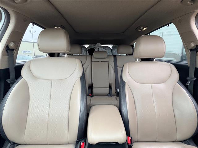 2020 Hyundai Santa Fe Luxury 2.0 (Stk: 6B002B) in Chatham - Image 14 of 23 2020 Hyundai Santa Fe Luxury 2.0 (Stk: 6B002B) in Chatham - Image 14 of 23