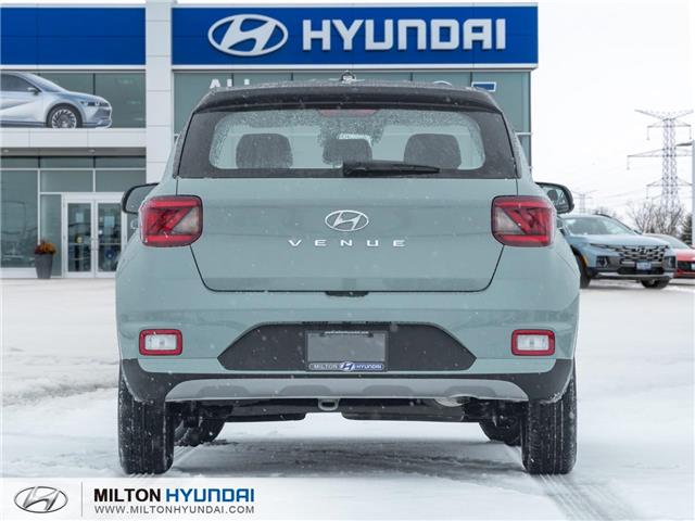 2026 Hyundai Venue Essential w/Two-Tone (Stk: 438943) in Milton - Image 6 of 23
