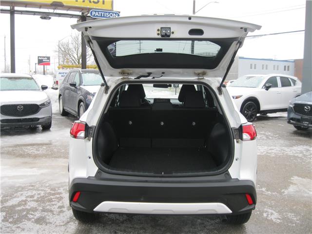 2022 Toyota Corolla Cross LE (Stk: 26010B) in Stratford - Image 20 of 22