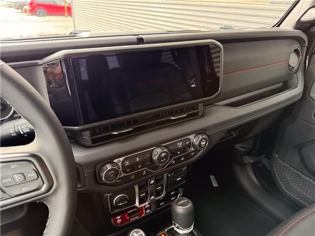 2026 Jeep Gladiator Rubicon (Stk: 26170) in London - Image 15 of 23